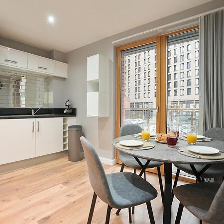 Stylish Modern Home In Sheffield Ngoại thất bức ảnh